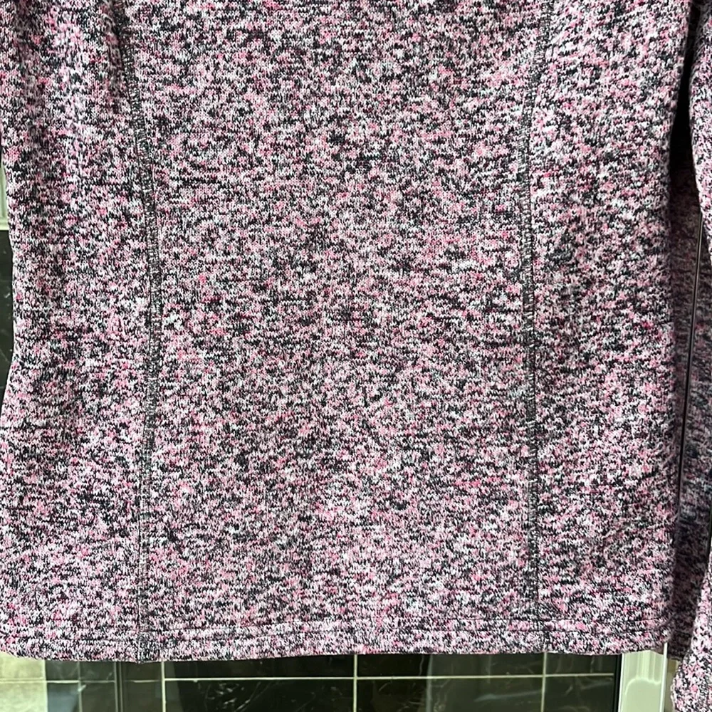 Mountain Warehouse top, size US 4. NWOT. - Picture 3 of 6